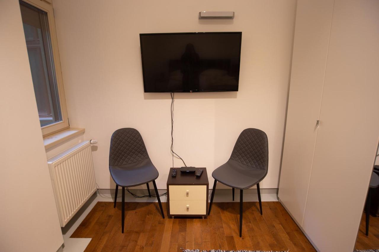 Alessia Apartment In The Old Town Timisoara Bagian luar foto
